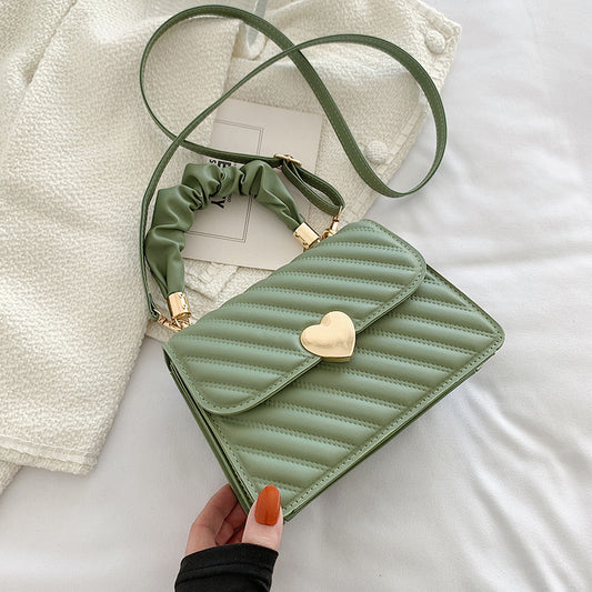 Pretty Poison Shoulder Bag